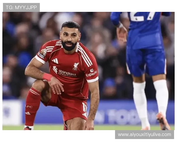 利兹联3-3战平利物浦，萨拉赫替补席表达不满情绪