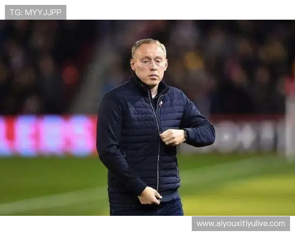 从垫底到爆冷：诺丁汉森林换帅后战术调整与精神面貌焕然一新。